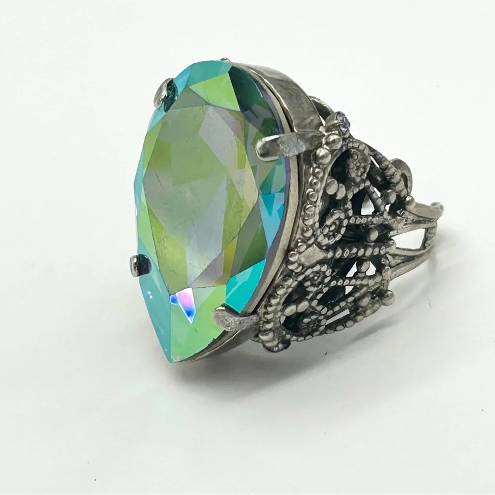 Sorrelli AB Crystal Teardrop Band Ring